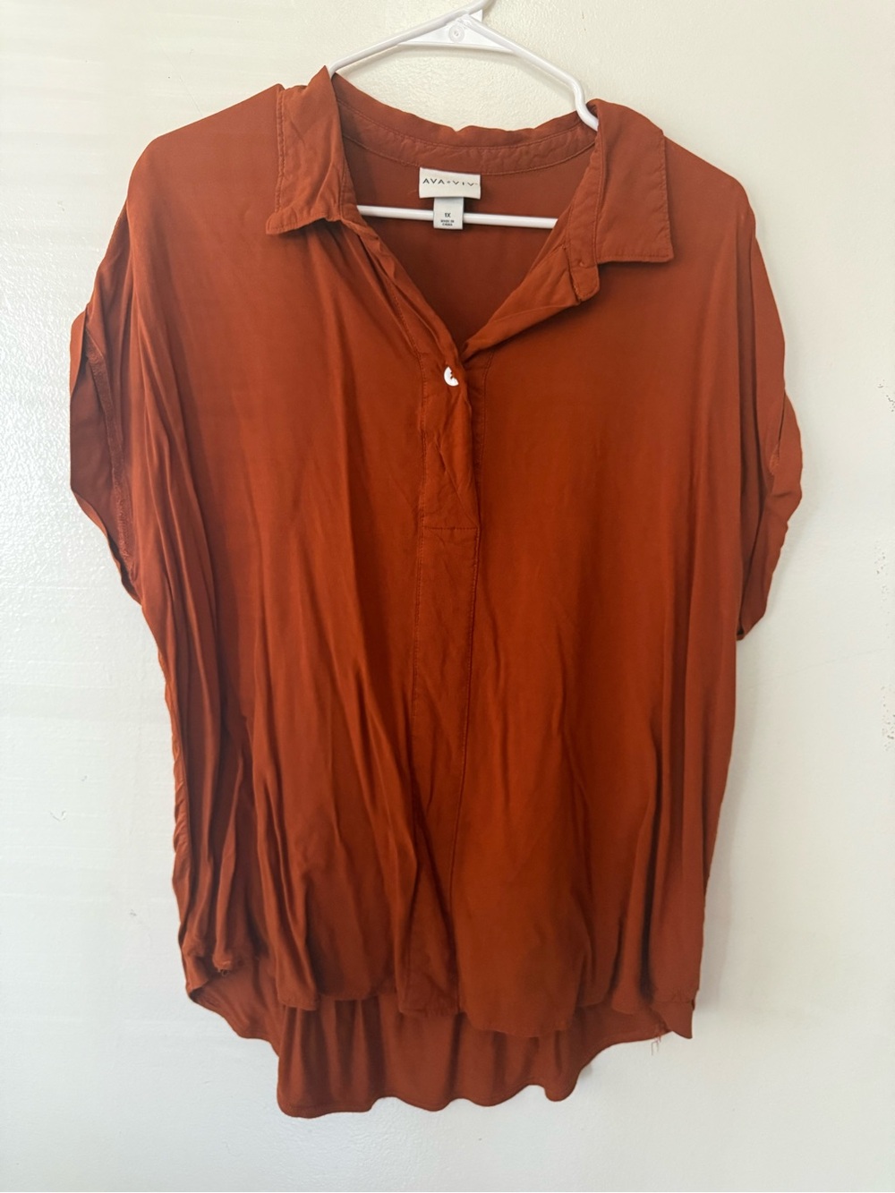 Ava & Viv Burnt Orange Short-Sleeve Button-Front Blouse